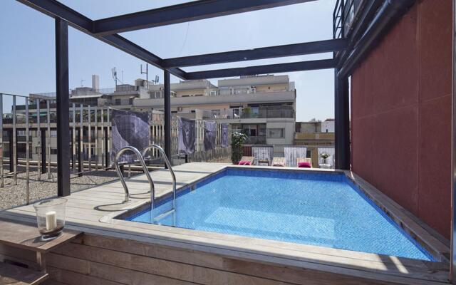 MSB Rooftop Pool City Center