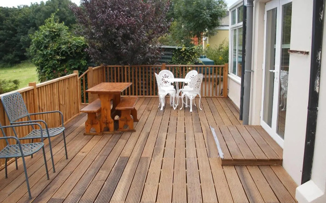 Cooraclare apartment