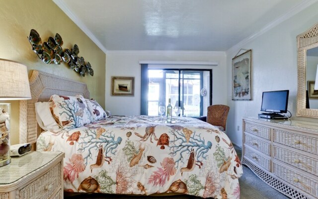 Runaway Bay 108 - 1999904