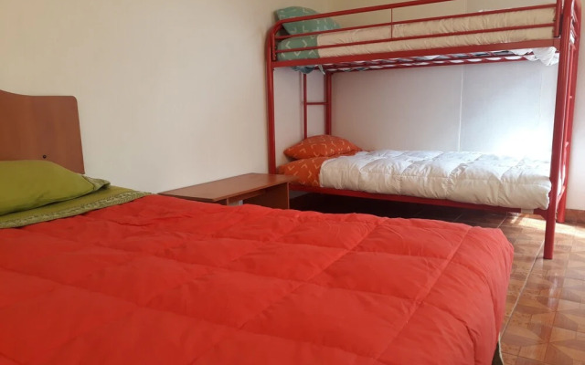 Hostal Open House