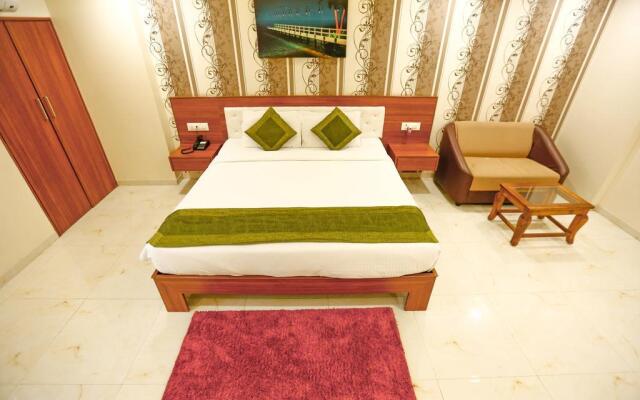De grandeur hotel & banquets
