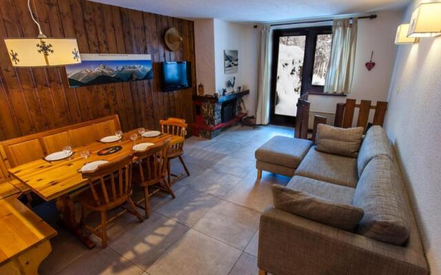 Appartement Chamonix-Mont-Blanc, 4 pièces, 8 personnes - FR-1-517-25