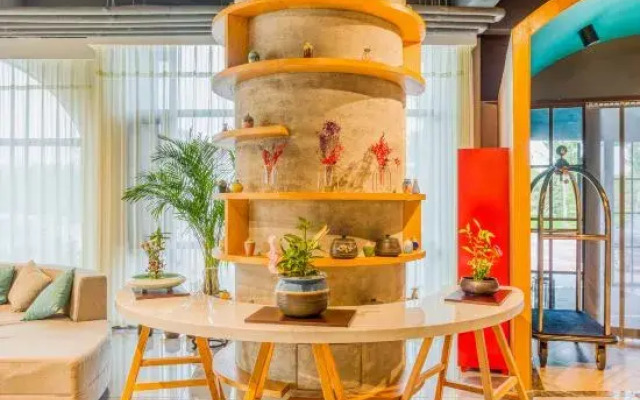 Aiju Art Hotel (Yingkou Institute of Technology Olympic Sports Center)