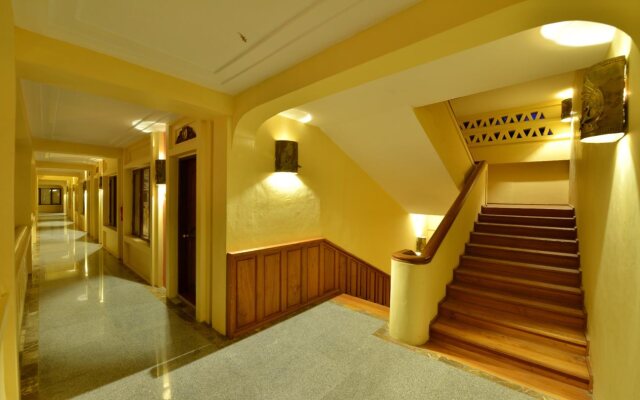 Areindmar Hotel