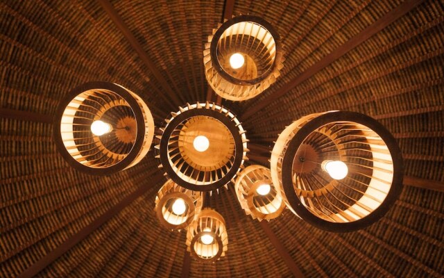 Stunning Villas Complex, 12 BR, Canggu With Staff