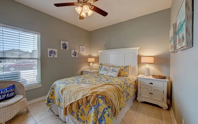 M & S Turtle Cove by Silver Sands Vacation Rentals