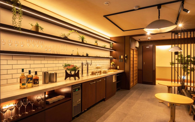 Yubo Ichiraku – Lobby – Tendo