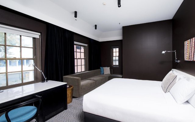 Peppers Gallery Hotel Canberra