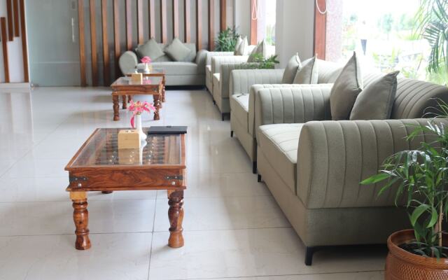Galaxy Garden Resort