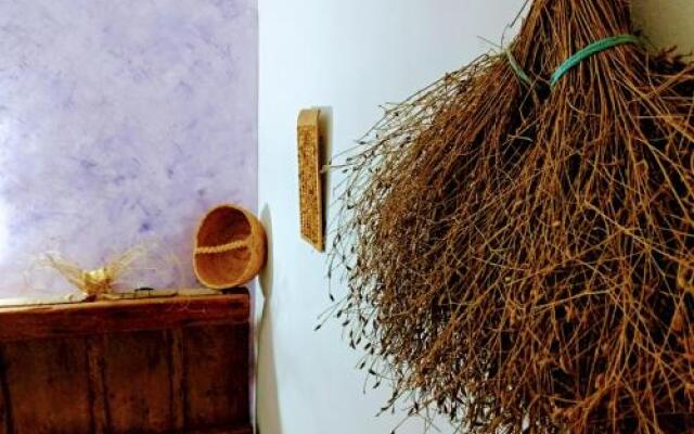 Almenara Hostal Restaurante