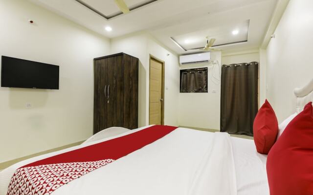 Oyo 41187 Hotel Jainam Regency