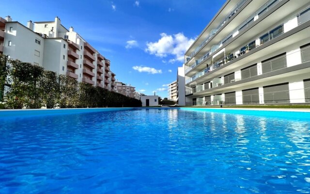 Praia DA Rocha Twins 2 With Pool