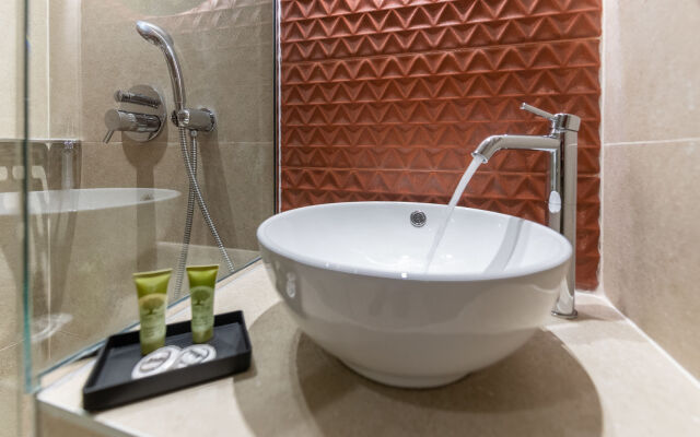 Parnon Hotel