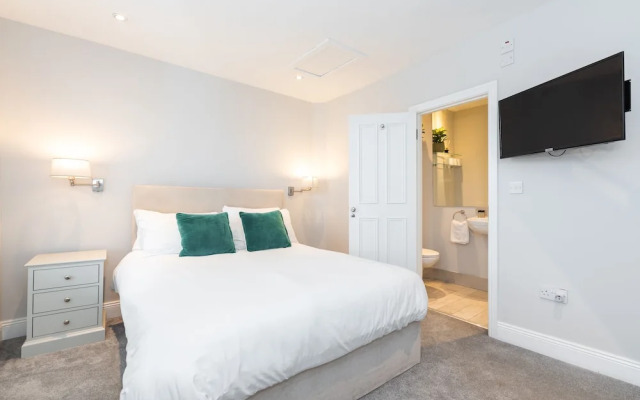 Albert Rooms