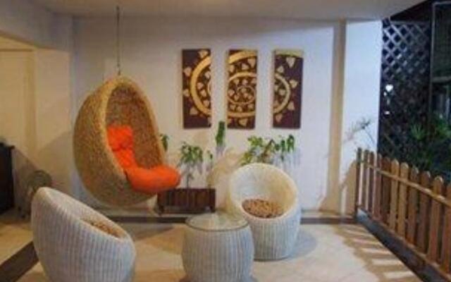 The Boss Sathorn Hotel