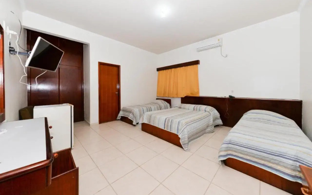 Lito Palace