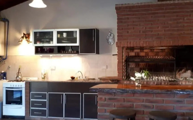 Bosque Peralta Ramos. Zorzales del Bosque