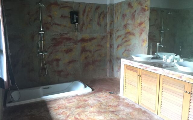 Chiangmai Royal Creek