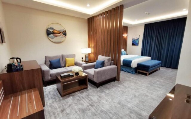 Golden Bujari Hotel-KYAN