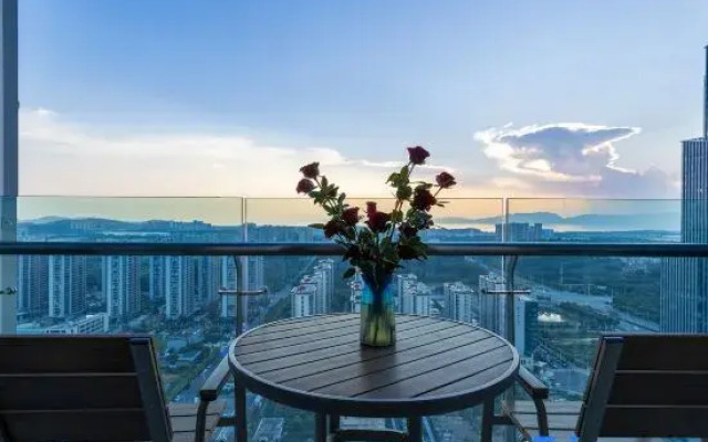 The Landscape Hotel on the Cloud