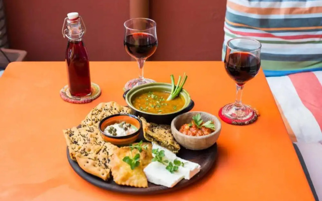 Dream Studio w h Private Balcony Central Athens