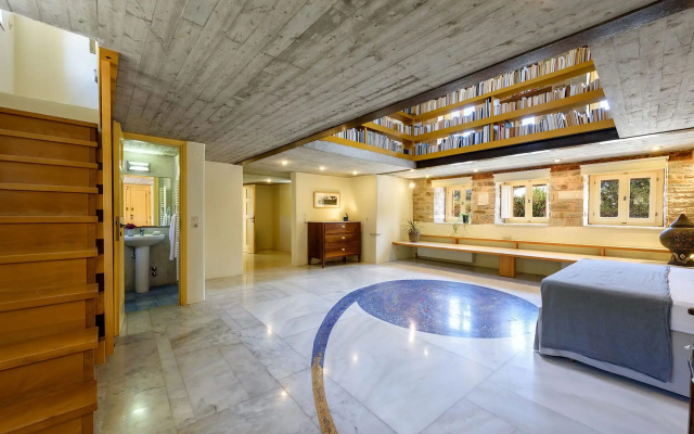 Aria Paros Residence