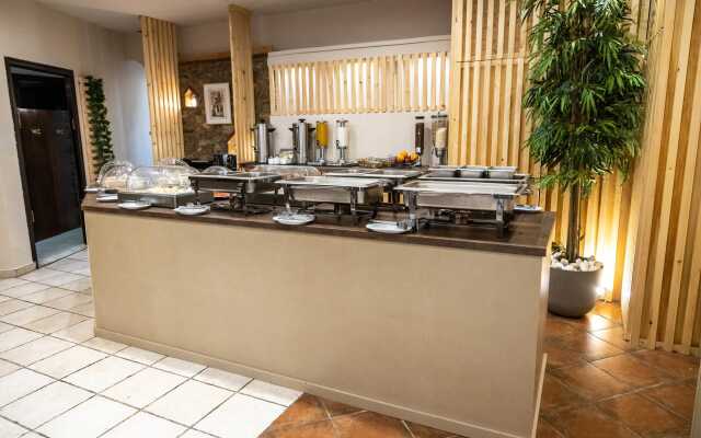 Votsalakia Hotel & Luxury Apartments