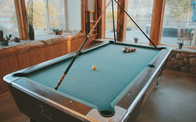 Columbia River Ranch