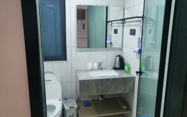 Zhenye Lumingyuan Homestay