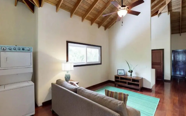 Laru Beya Palmetto Bay