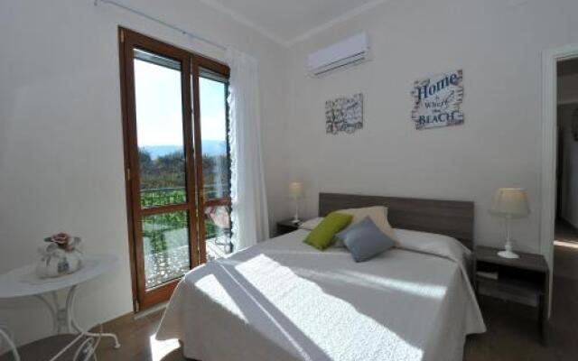 Sunset Modern Sea View Apartment