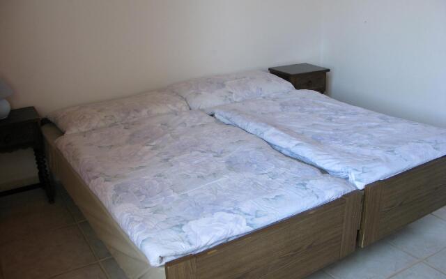 109f - One Bedroom