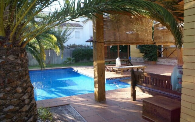 Lady Marian El Vendrell Villa