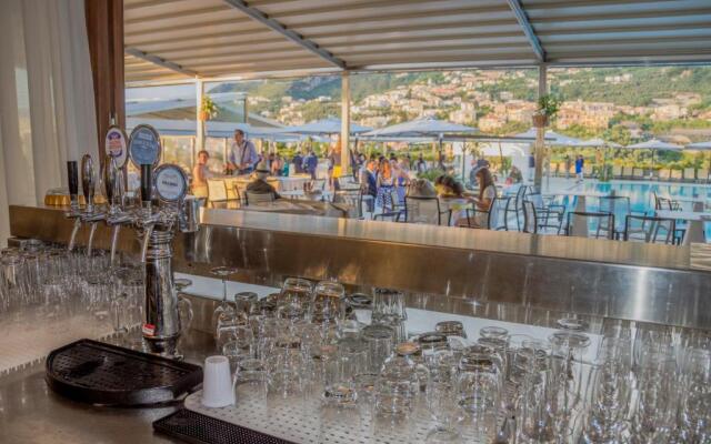 Grand Hotel Moon Valley