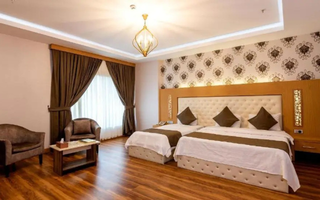 Classy Hotel