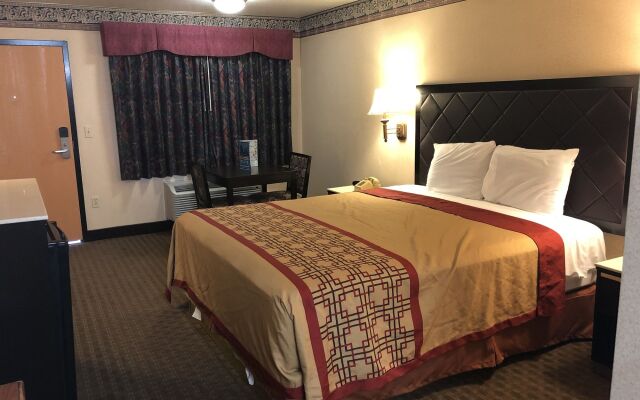 La Mirage Inn LAX Airport