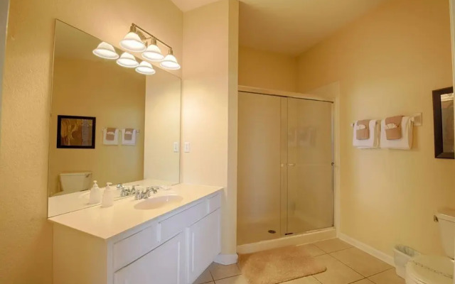 4126 Vista Cay