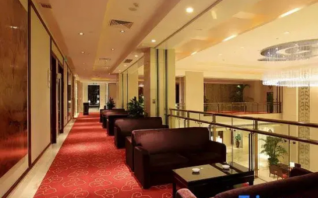 Nanjing New Century Hotel