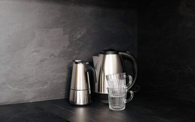 Modern 1-Bedroom Flat in Central Milan