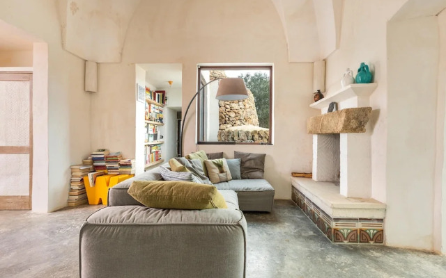 2670 Trullo Corni di Fiasco by Barbarhouse