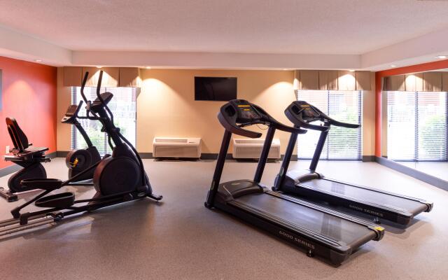Holiday Inn Express Clearwater East - Icot Center by IHG