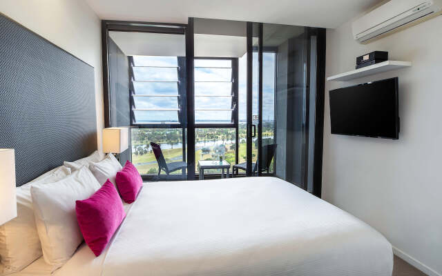 Oaks Melbourne St Kilda Road Hotel