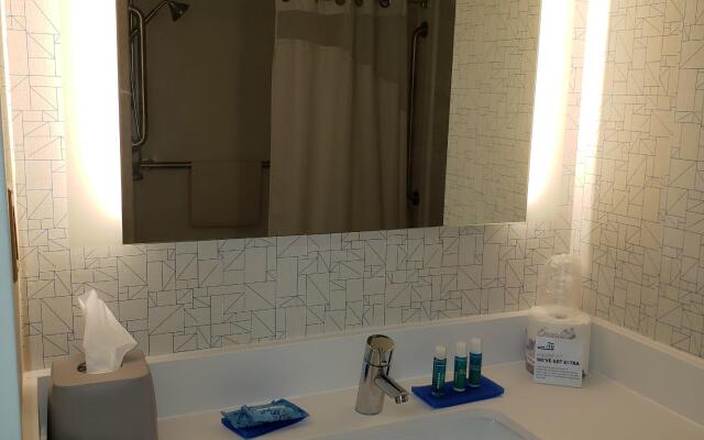 Holiday Inn Express Hotel & Suites Lake Okeechobee by IHG