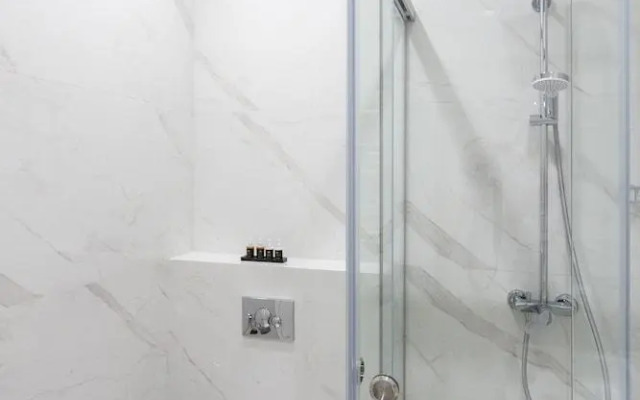 Lifferent Hotel  Spa