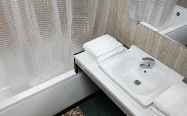 Buxoroyi Sharif Hotel