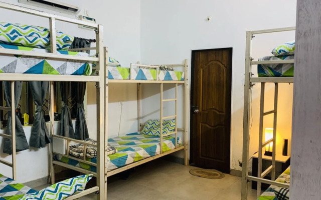 Rootsvilla Hostel Goa