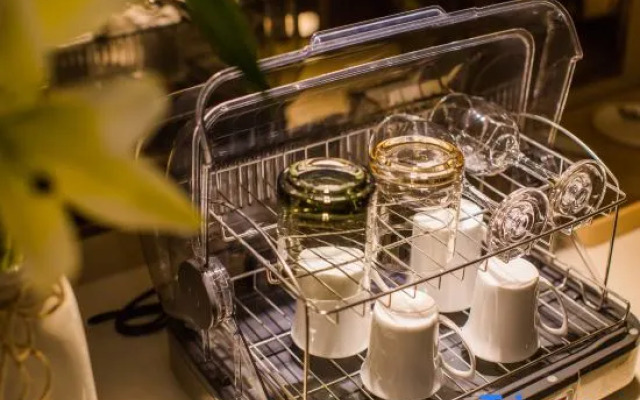 Aimu International Hotel (Zhengzhou East Railway Station Exhibition Center)