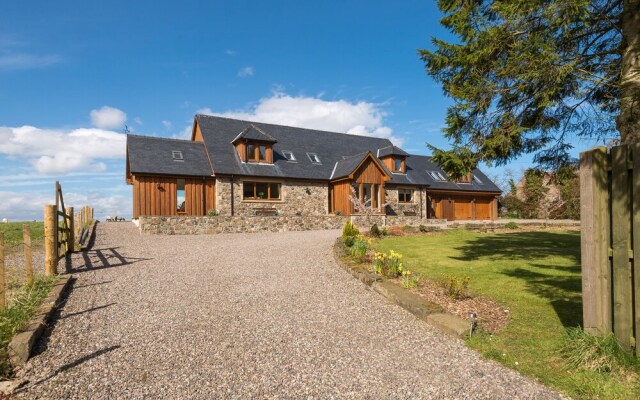 The Hideaway at Tarskavaig