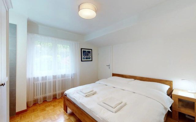 Modern and charming apartment on the shores of Lake Lucerne – Guest Rooms – Gersau