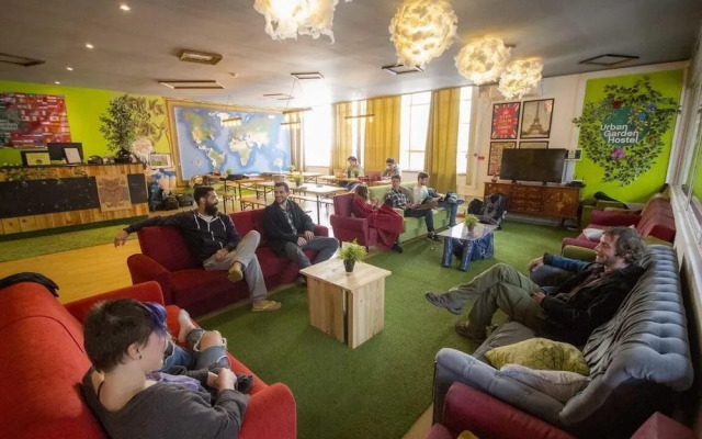 Urban Garden Hostel